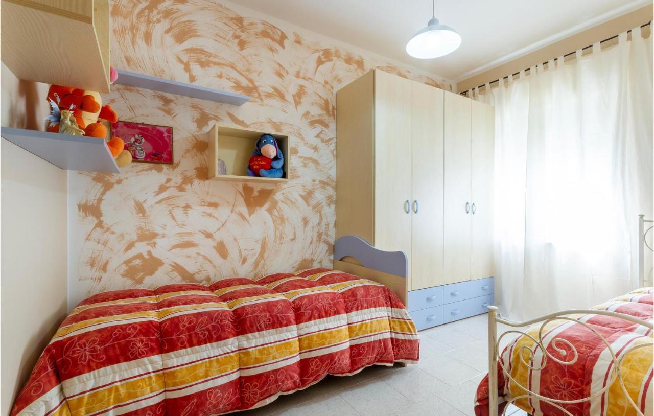 Lovely Apartment In Carovigno With Kitchen Exterior foto